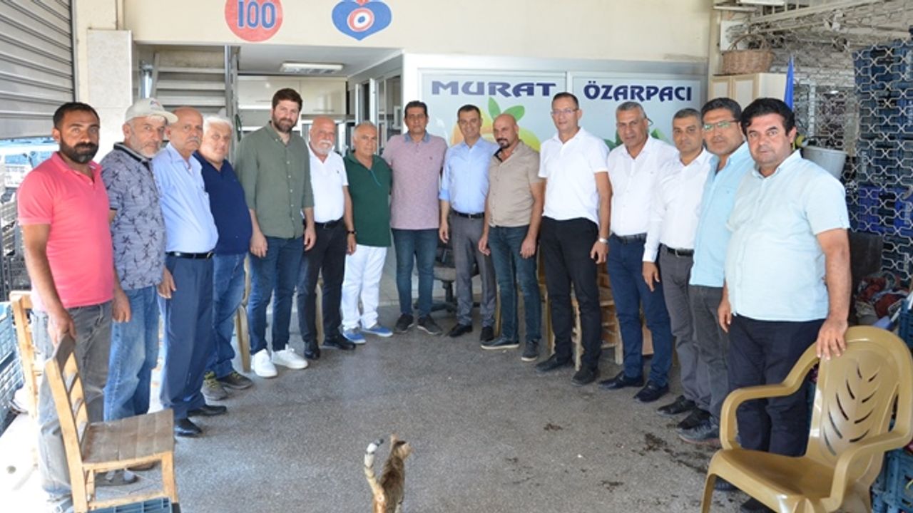 Tarsus Hal Esnafı Büyükşehir’in Hizmetlerinden Memnun