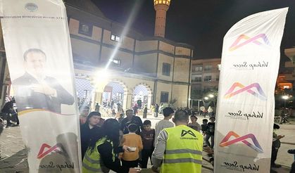 Mersin Büyükşehir, Kadir Gecesi’nde Lokma İkramı İle Ağızları Tatlandırdı