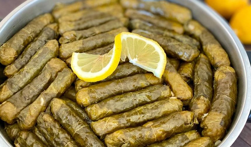 Zeytinyağlı Yaprak Sarma Tarifi, Yemek tarifi, nasıl yapılır?