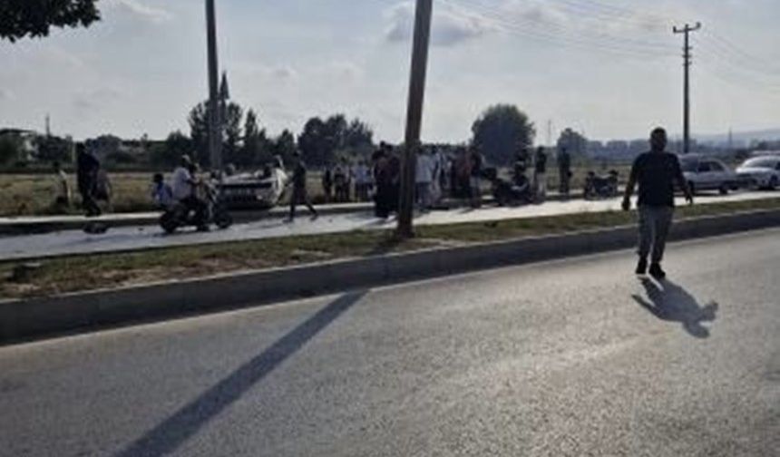 Mersin'de otomobil direğe çarptı: 1 ölü